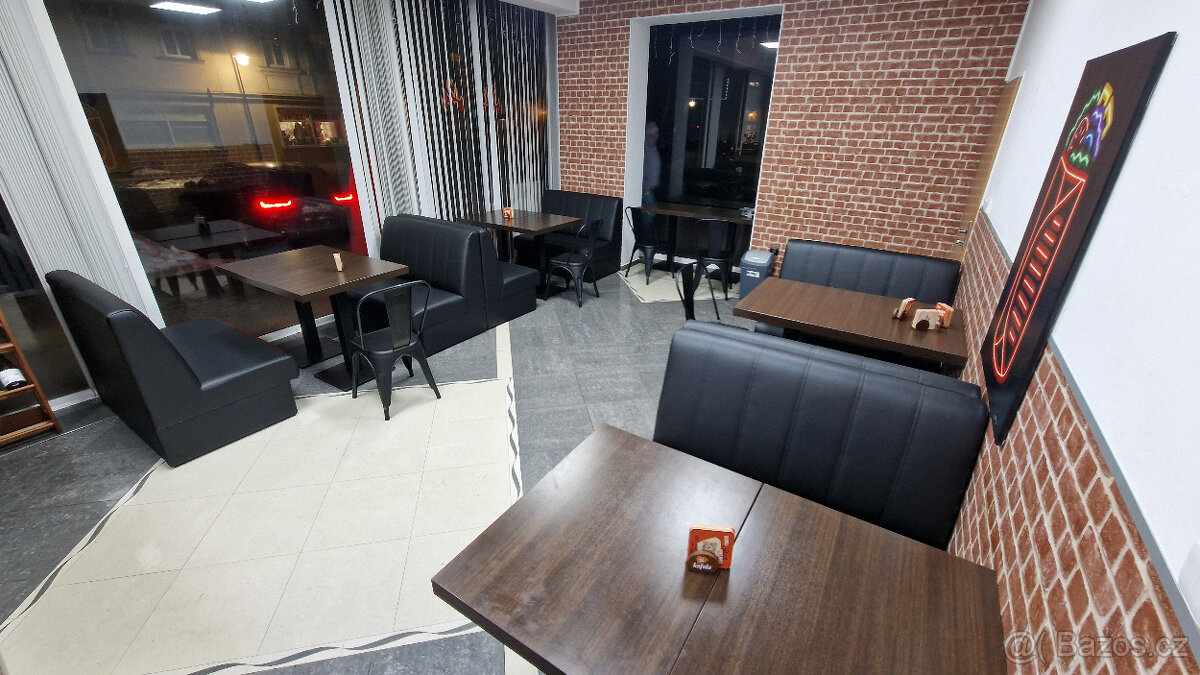 Čalouněné boxy do provozoven - 9