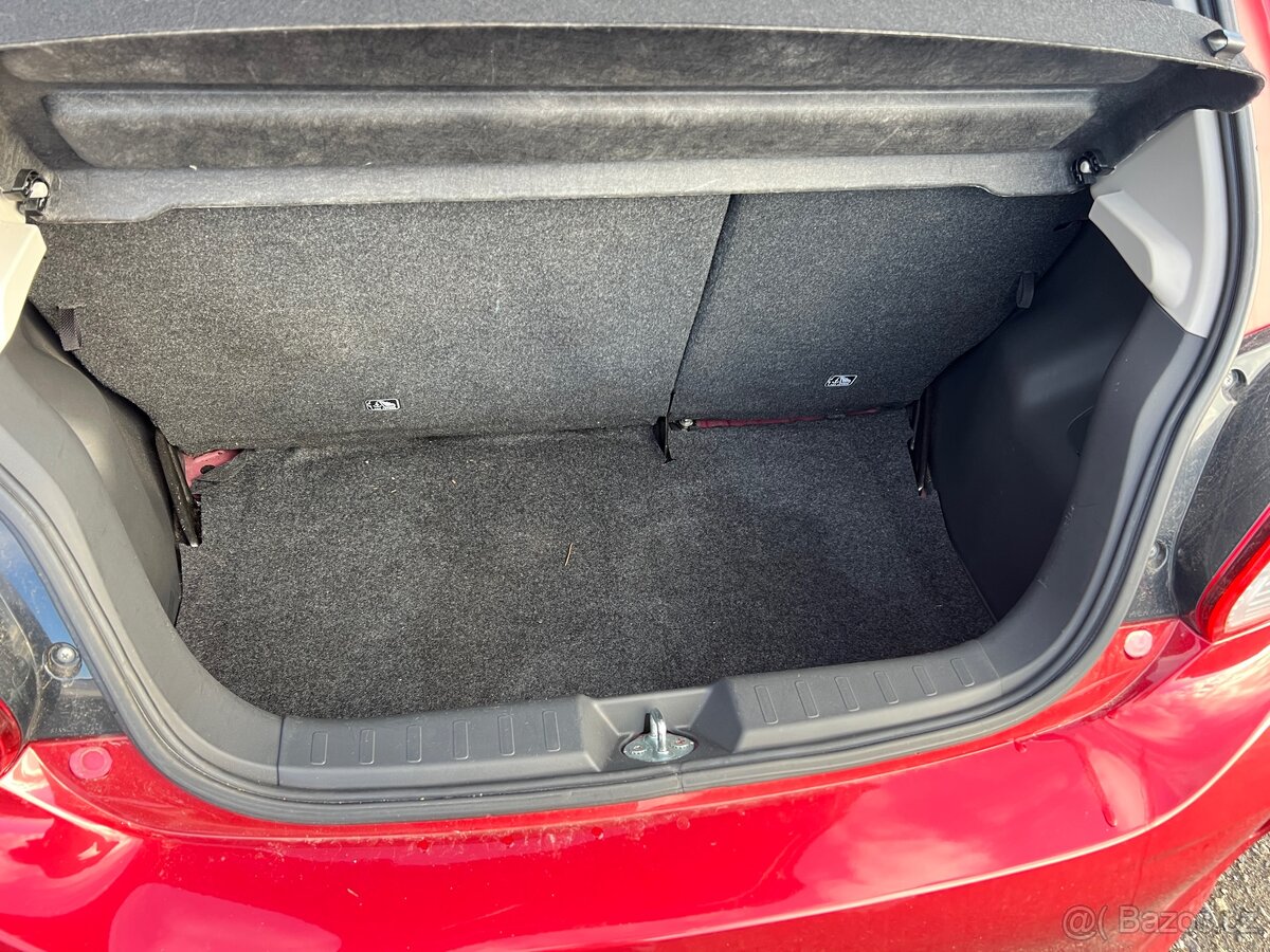 Mitshubishi Space Star - 9