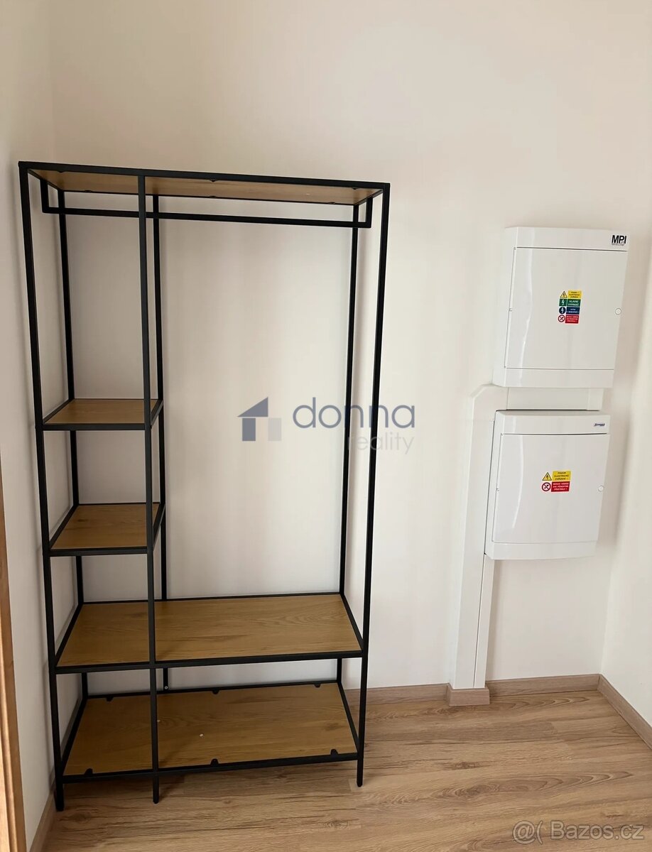 Pronájem bytu 2+kk/T, 45m² + terasa 23m2, ul. Hofbauerova, P - 9