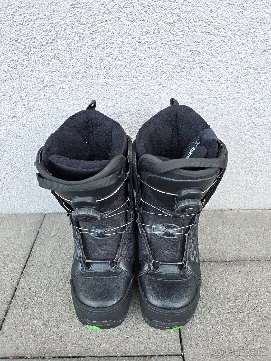 Snowboard BURTON LTR, 130 cm + boty - 9