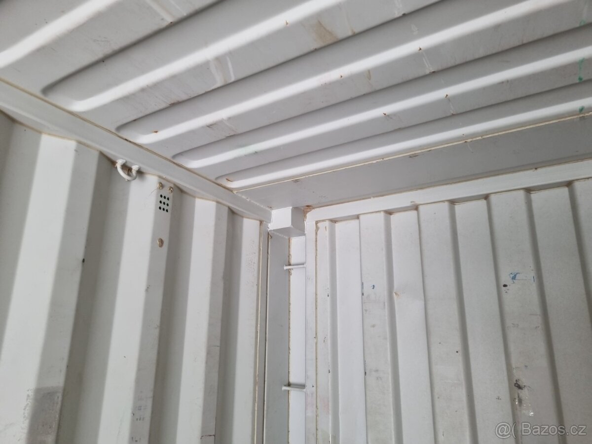 Velice krásný lodní kontejner 20DC - 9