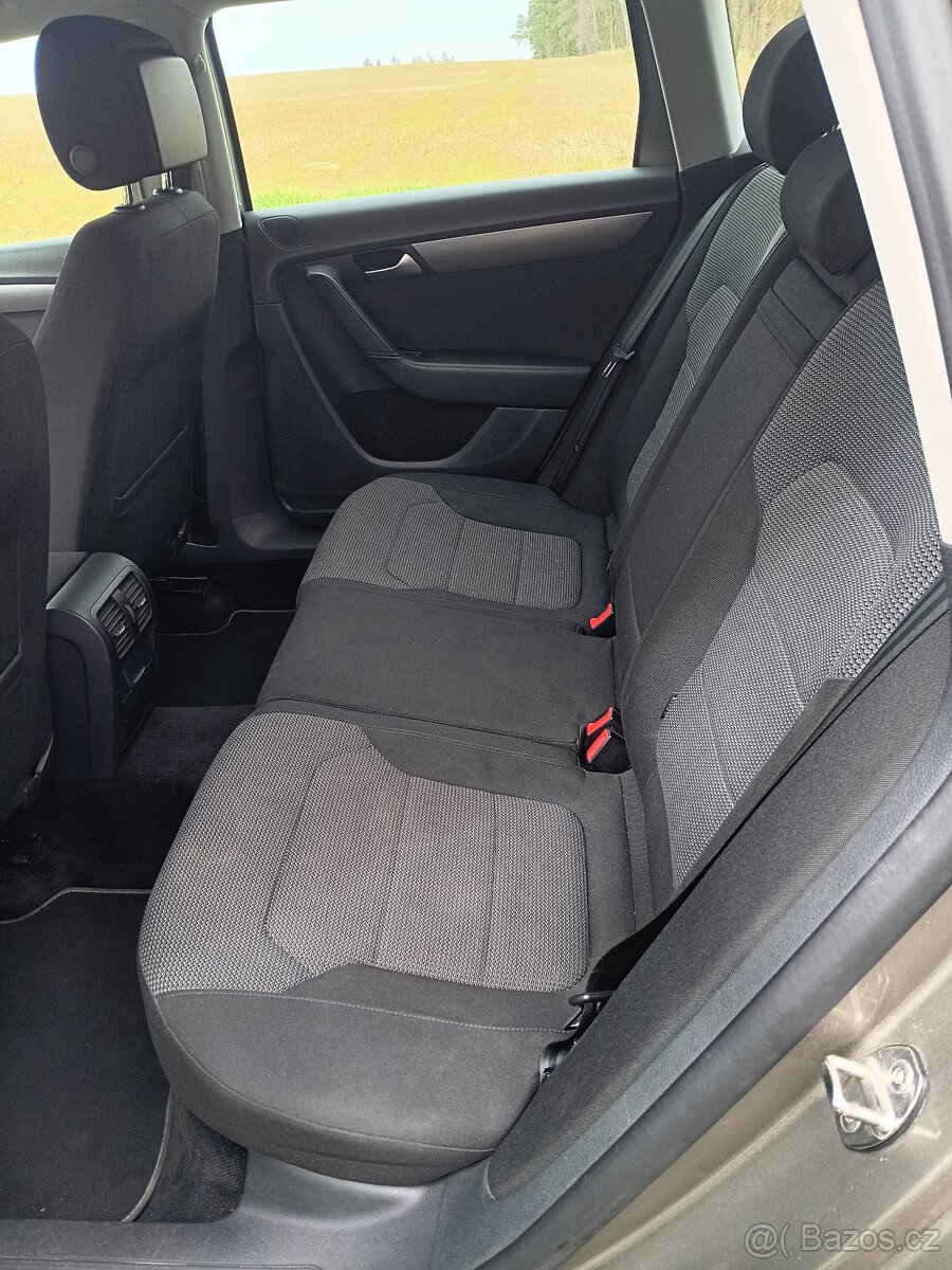 Volkswagen Passat B7 - 9