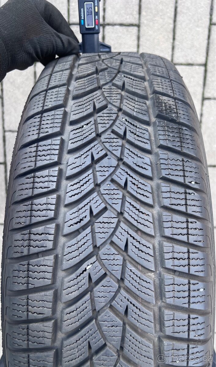 Kodiaq - 17" Nanuq + zimní 215/65 Good Year - 9