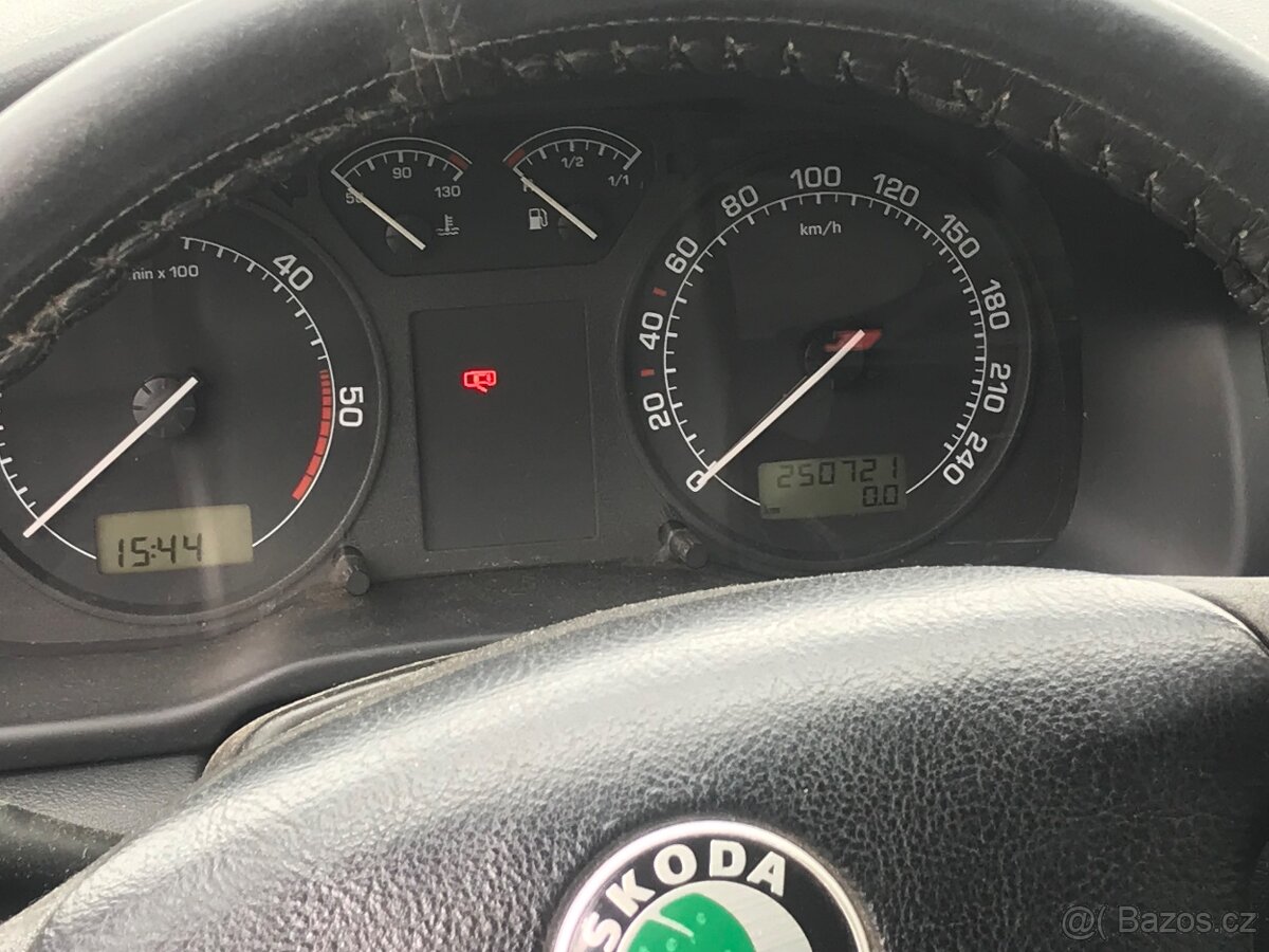 Škoda Octavia 1.9TDI 66kw - rok 2005 - original rezerva - 9