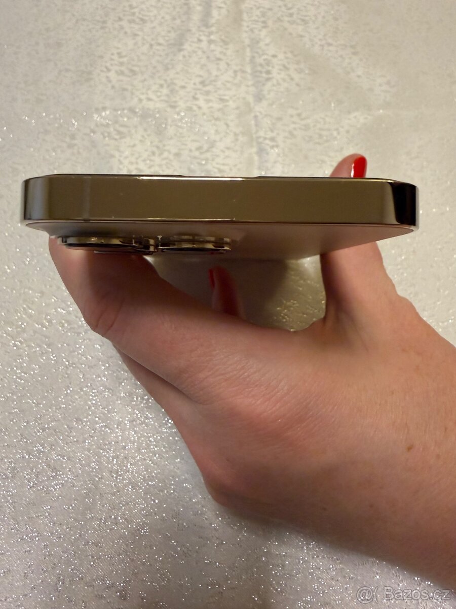 IPhone 13 Pro 256gb + 13 obalů - 9