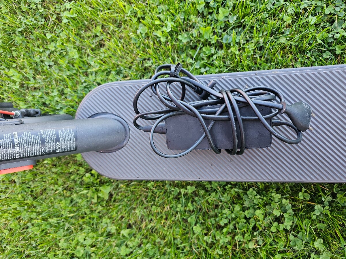 Xiaomi Electric Scooter 4 Pro (2nd gen) - 9