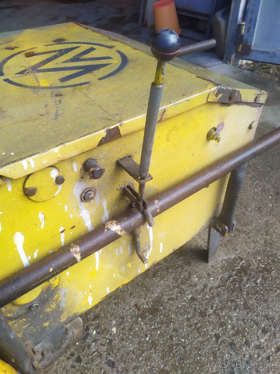 Stavební vrátek - 9