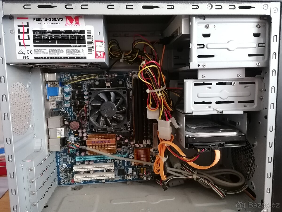 Stolní počítač - 9