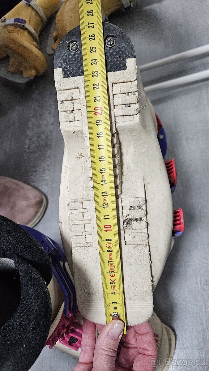 Dětské zimní vybavení - 9