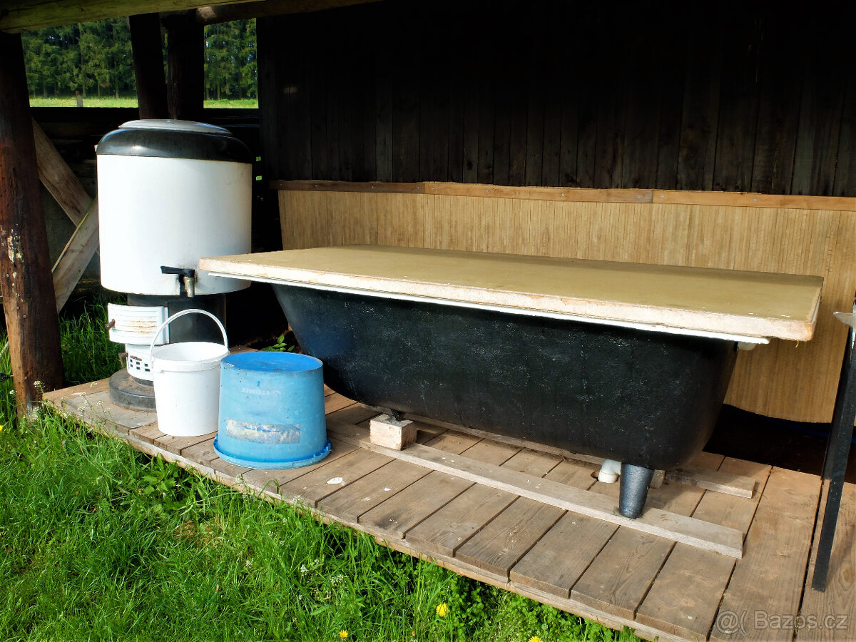 Maringotka na samotě - 9