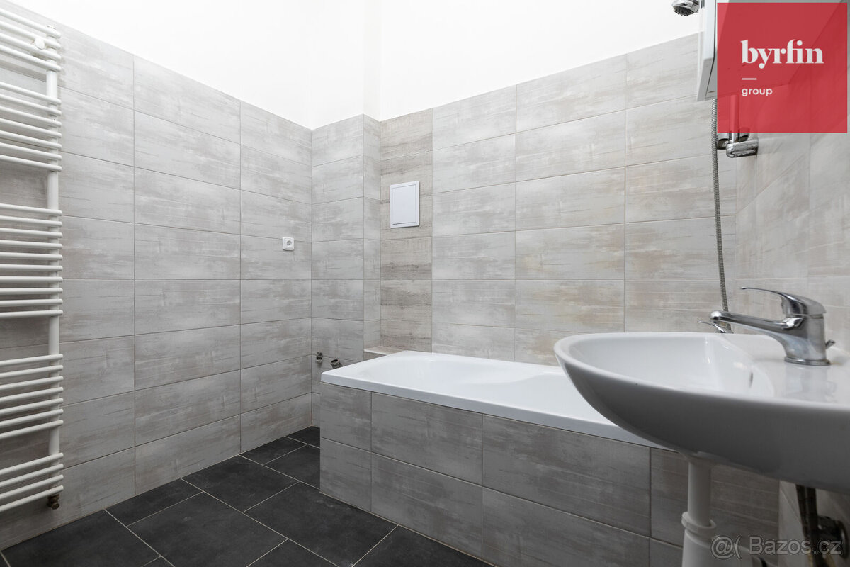 Hezký byt 3+1 – centrum Ostravy, ul. Dr. Šmerala - 9