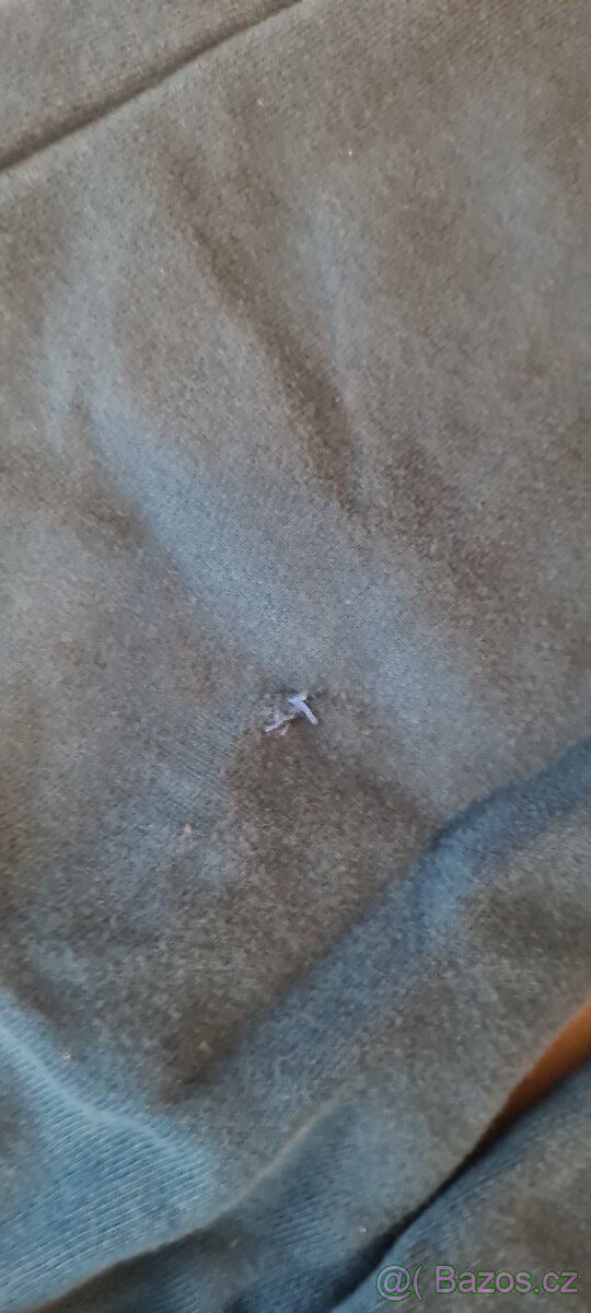 Trika, mikiny, tepláky, bunda 110/116 - 9