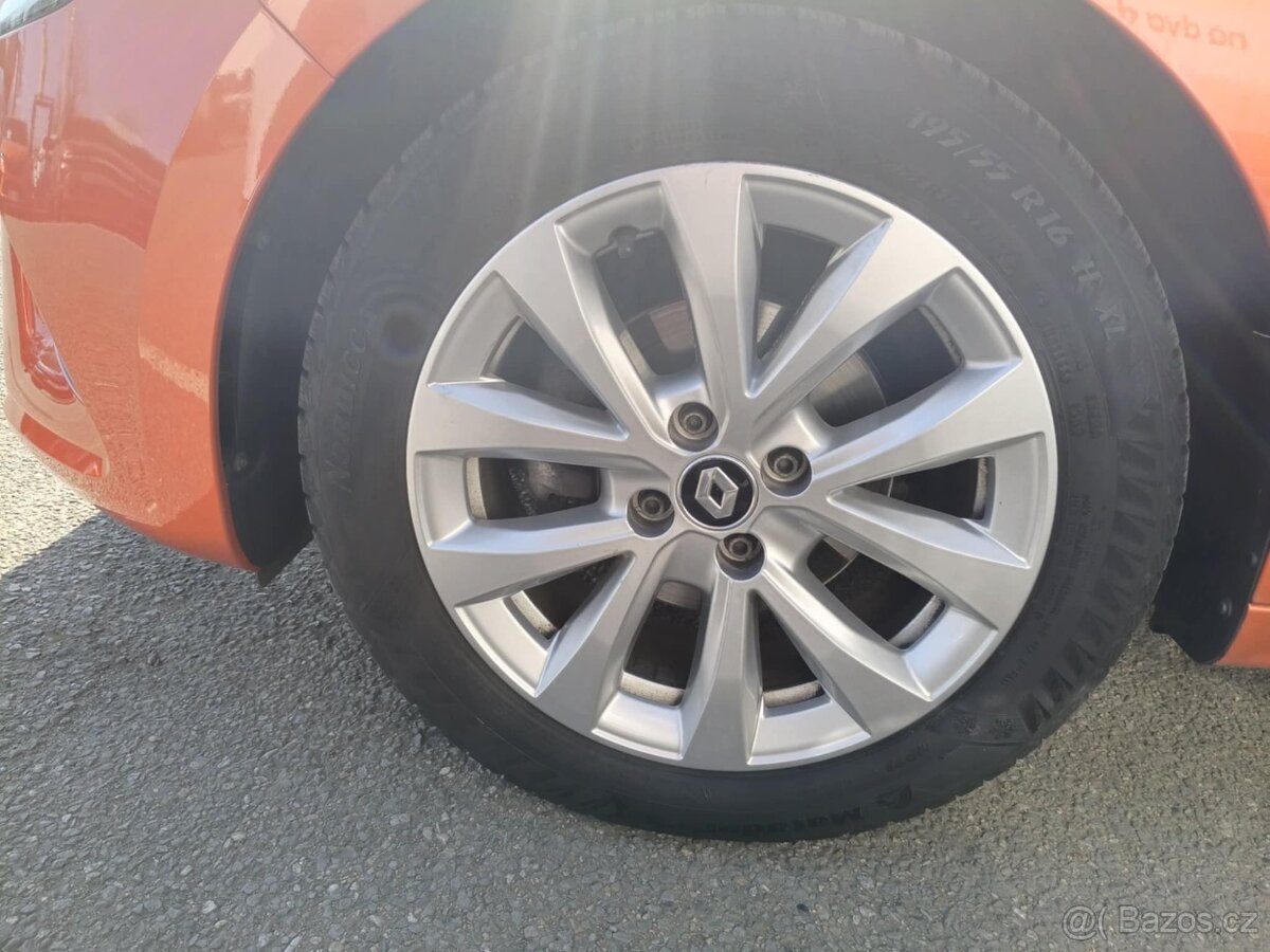 Renault Clio Intens TCe 90 - 9