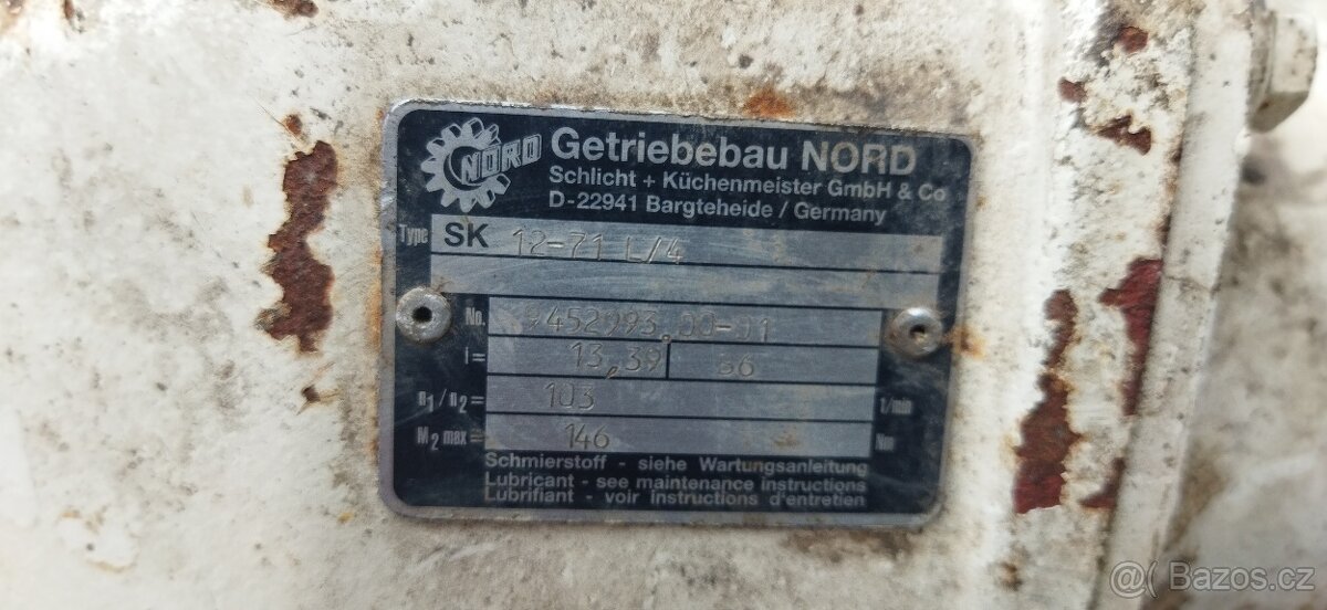 Motorek na gril na 380V /220V - 9