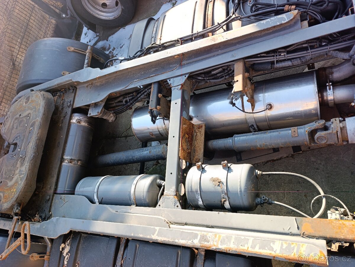 DAF LF 2 krát plus návěs - 9