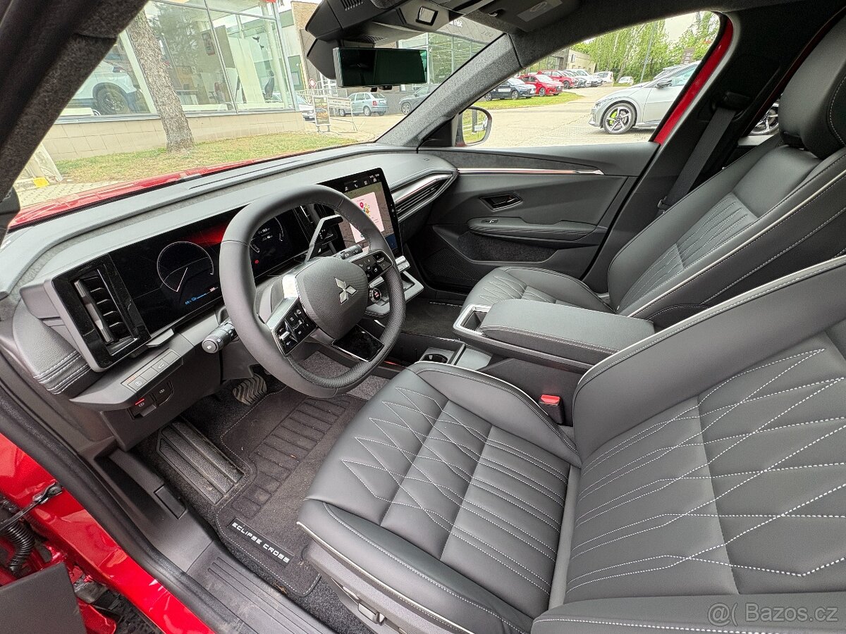 ECLIPSE CROSS EV 87KWH BATERIE 160KW AUTOMAT - 9