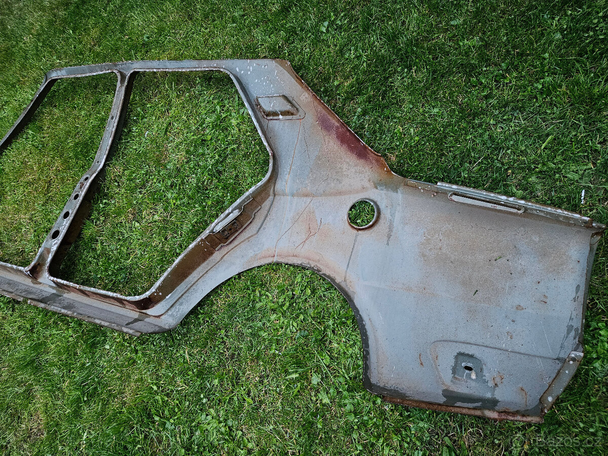 Škoda 105 120 130 postranice model M nová ČSSR - 9