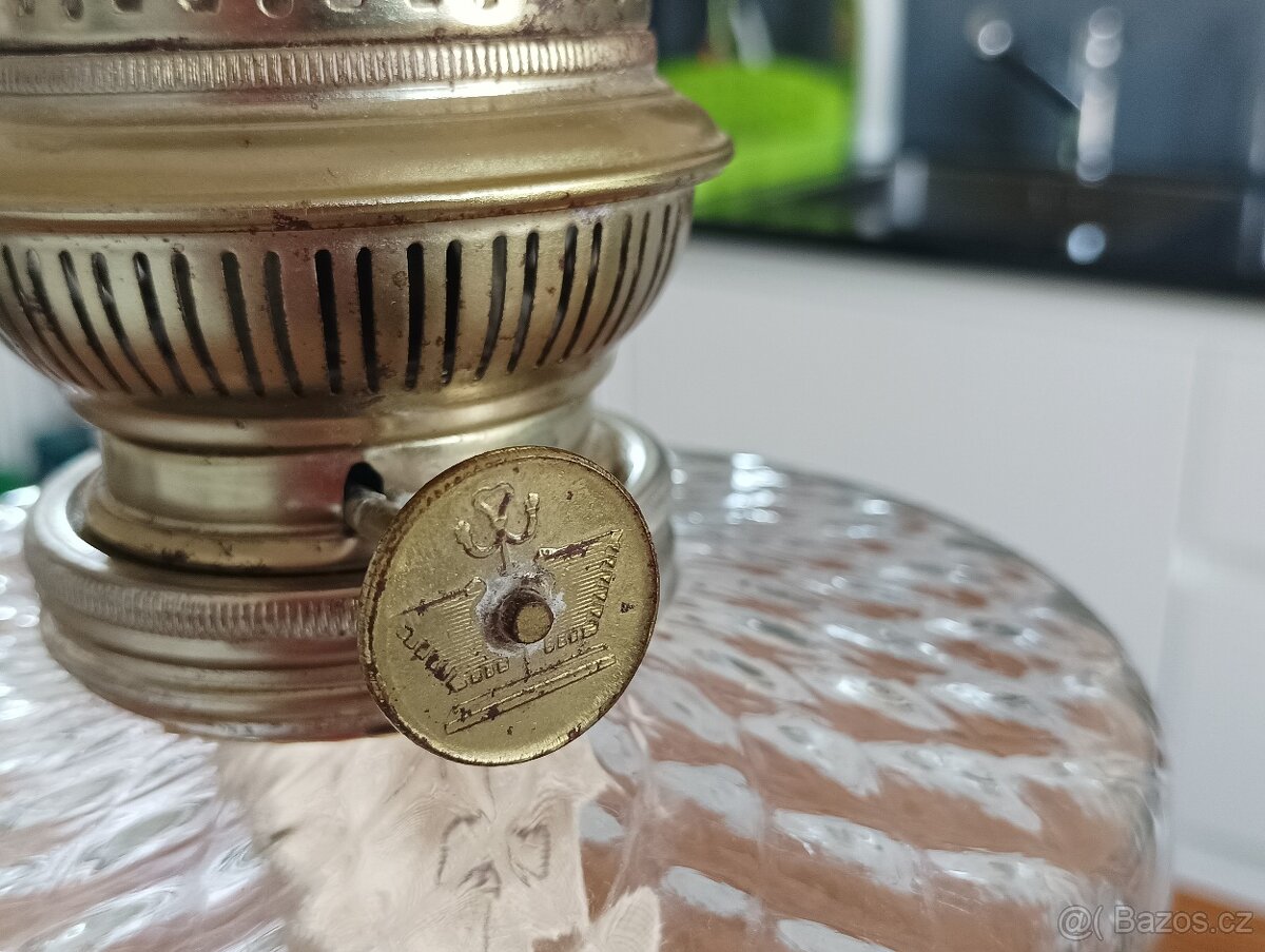 STAROŽITNÁ PETROLEJKA VE STYLU ART NOUVEAU, FRANCIE, 1900 - 9