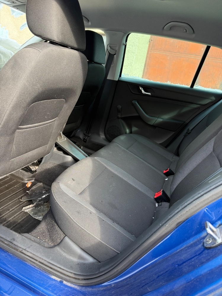 Prodám náhradní díly Škoda Rapid 1.0TSI 70KW - 9