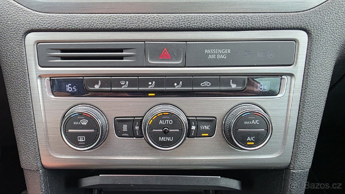 VW Golf Sportsvan - 9