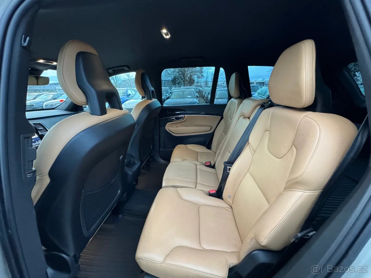 Volvo XC90 2.0 D5 Momentum AWD - 9