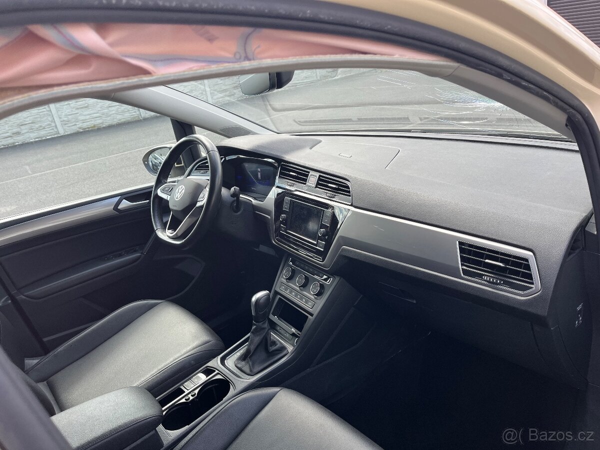 VW TOURAN 2.0ZDI DSG 7míst rv.2022 - 9