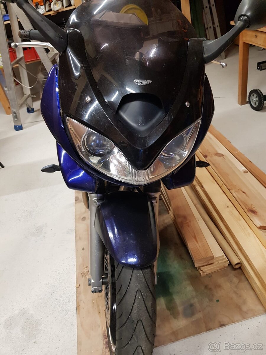 Suzuki gsf 1200S - 9