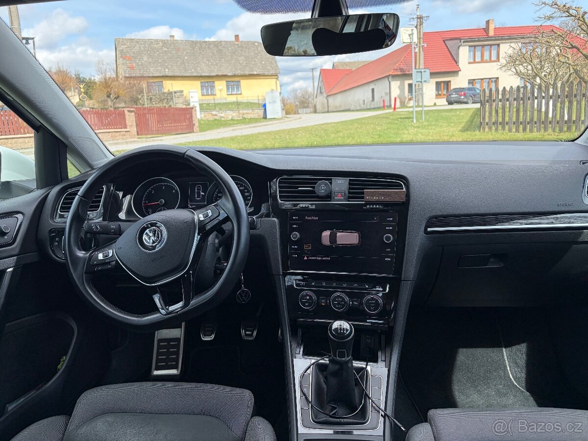 VW Golf 7 2.0 TDi Highline - 9