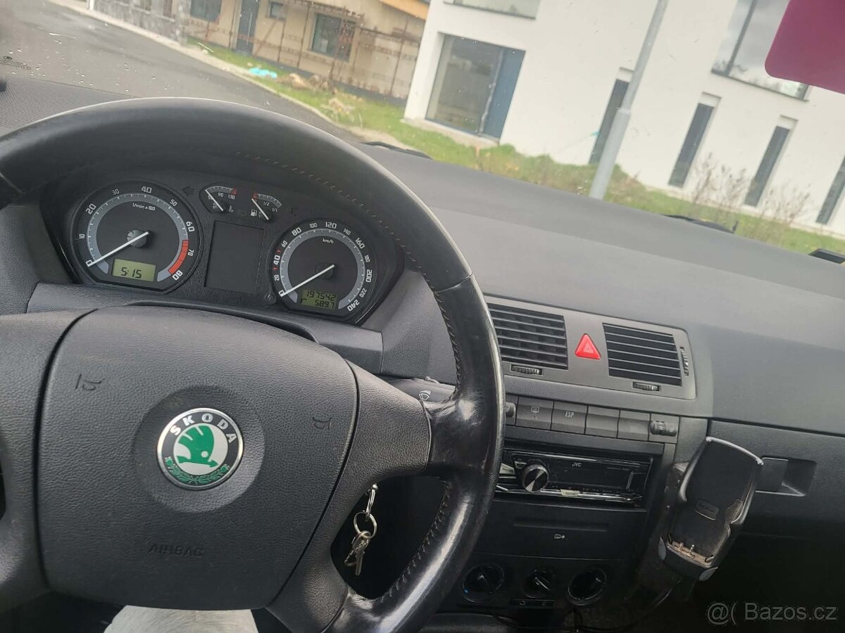 Škoda Fabia 2.0mpi - 9