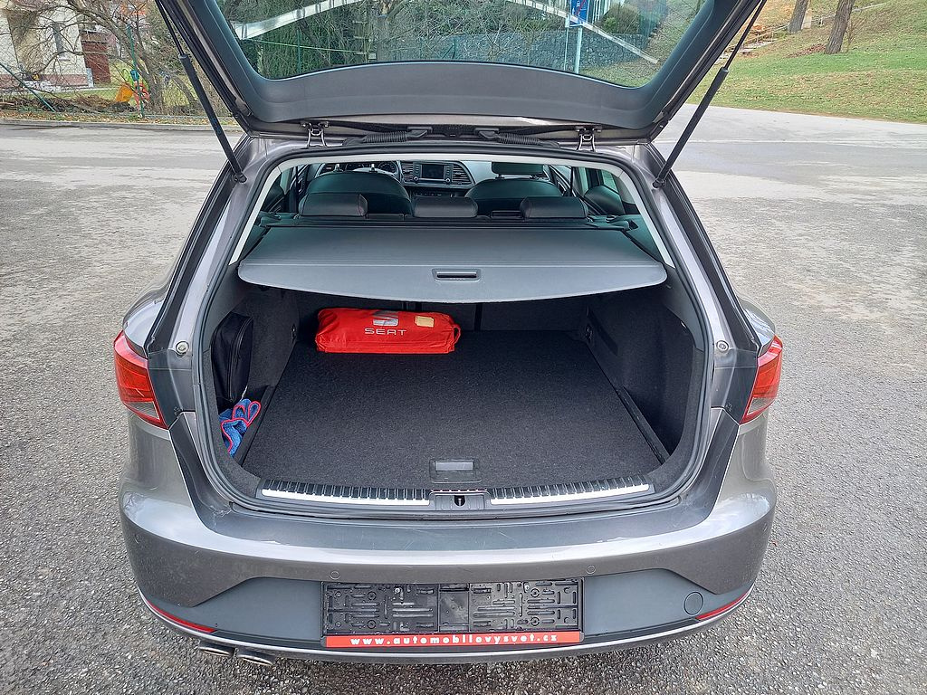 Seat Leon, 2.0 TDi,FR,alu,klima,serviska - 9