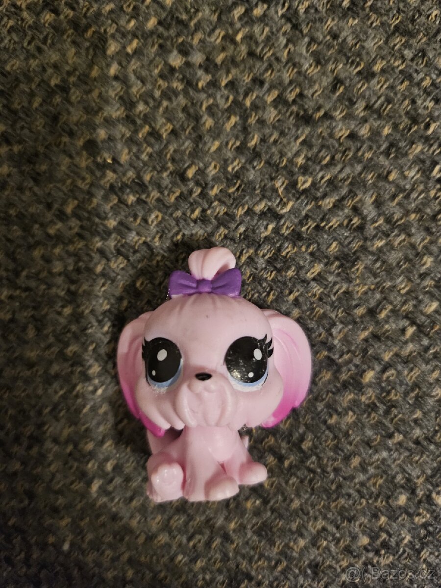 Littlest pet shop - 9