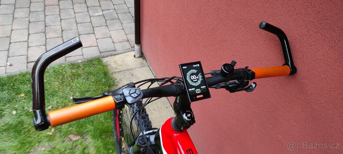 Crussis E-Atland 7.7 - 9