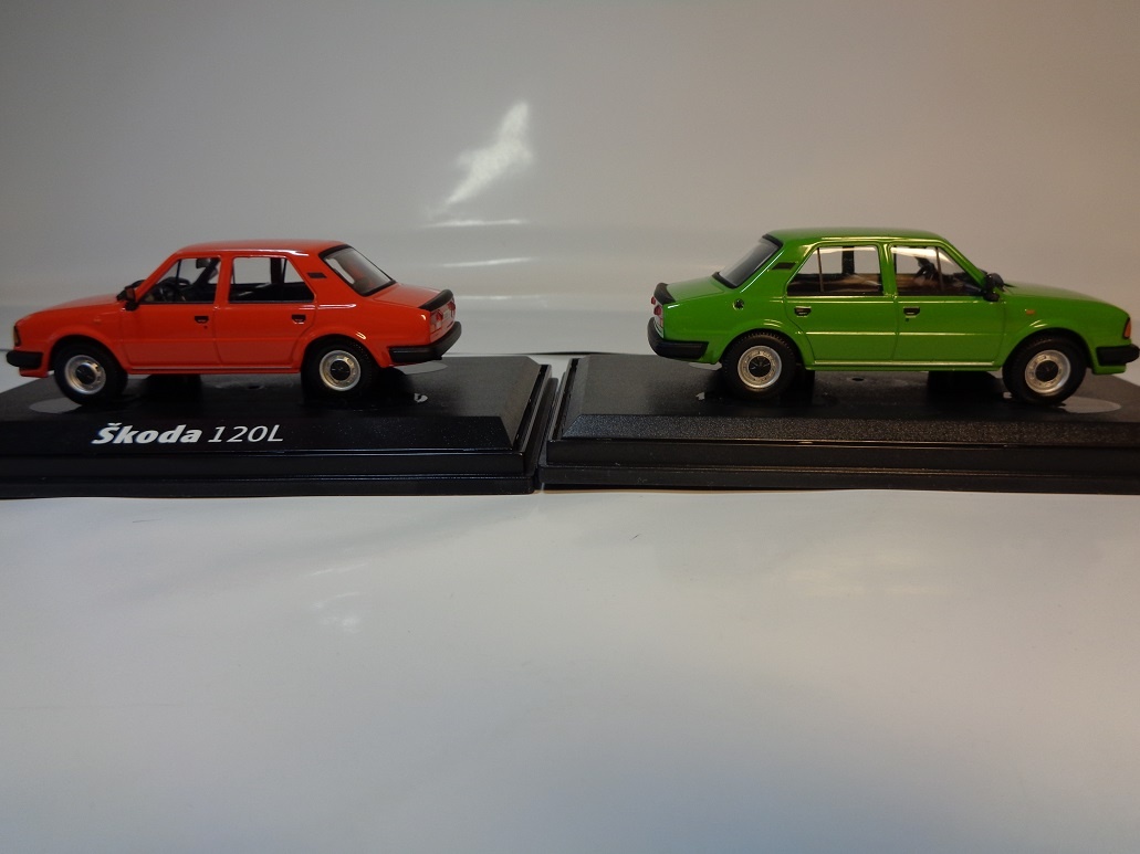 Abrex model 1/43 Škoda 120L v barvě červené - 9