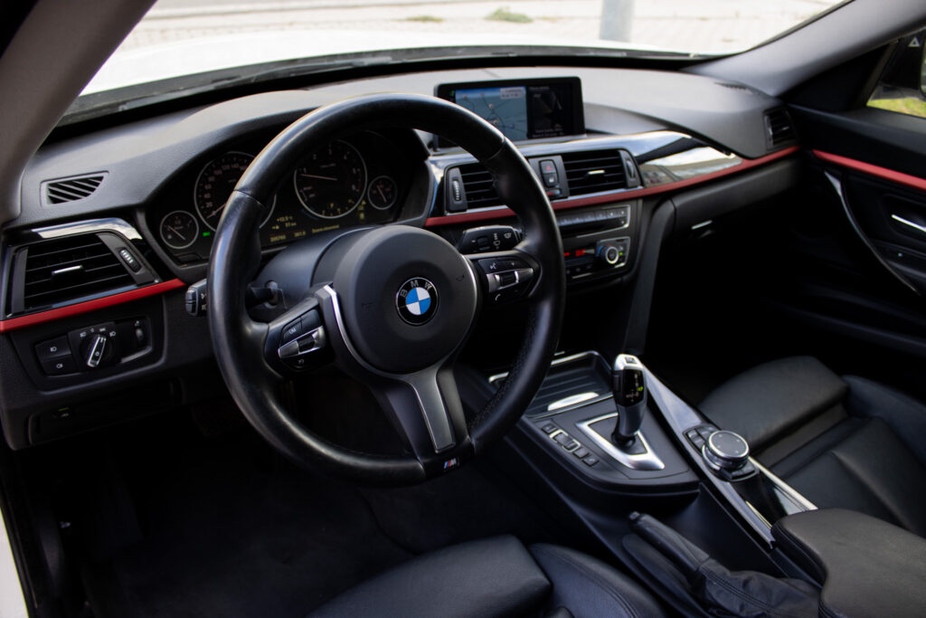 BMW Rad 3 320d GT xDrive A/T - 9