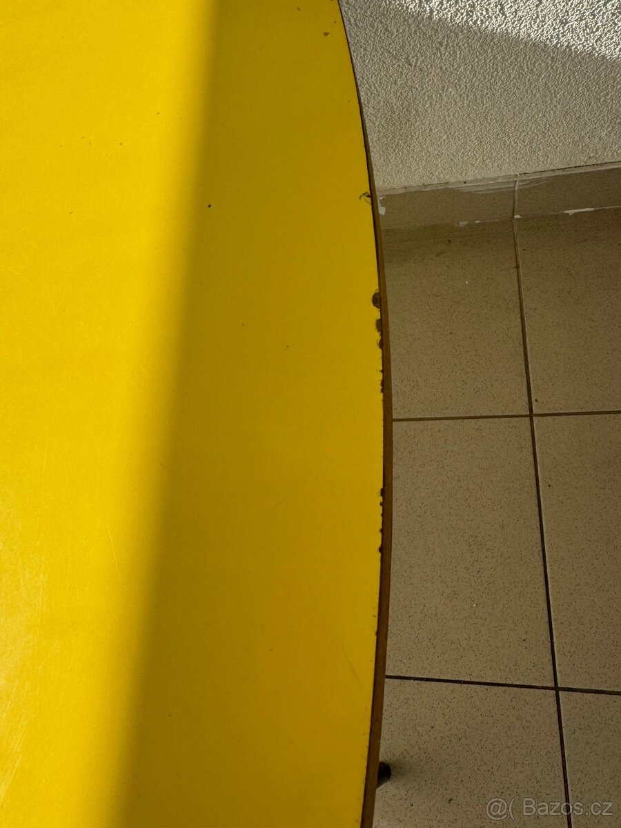 konferenční stolek expo Brusel 58 trsátko umakart - 9