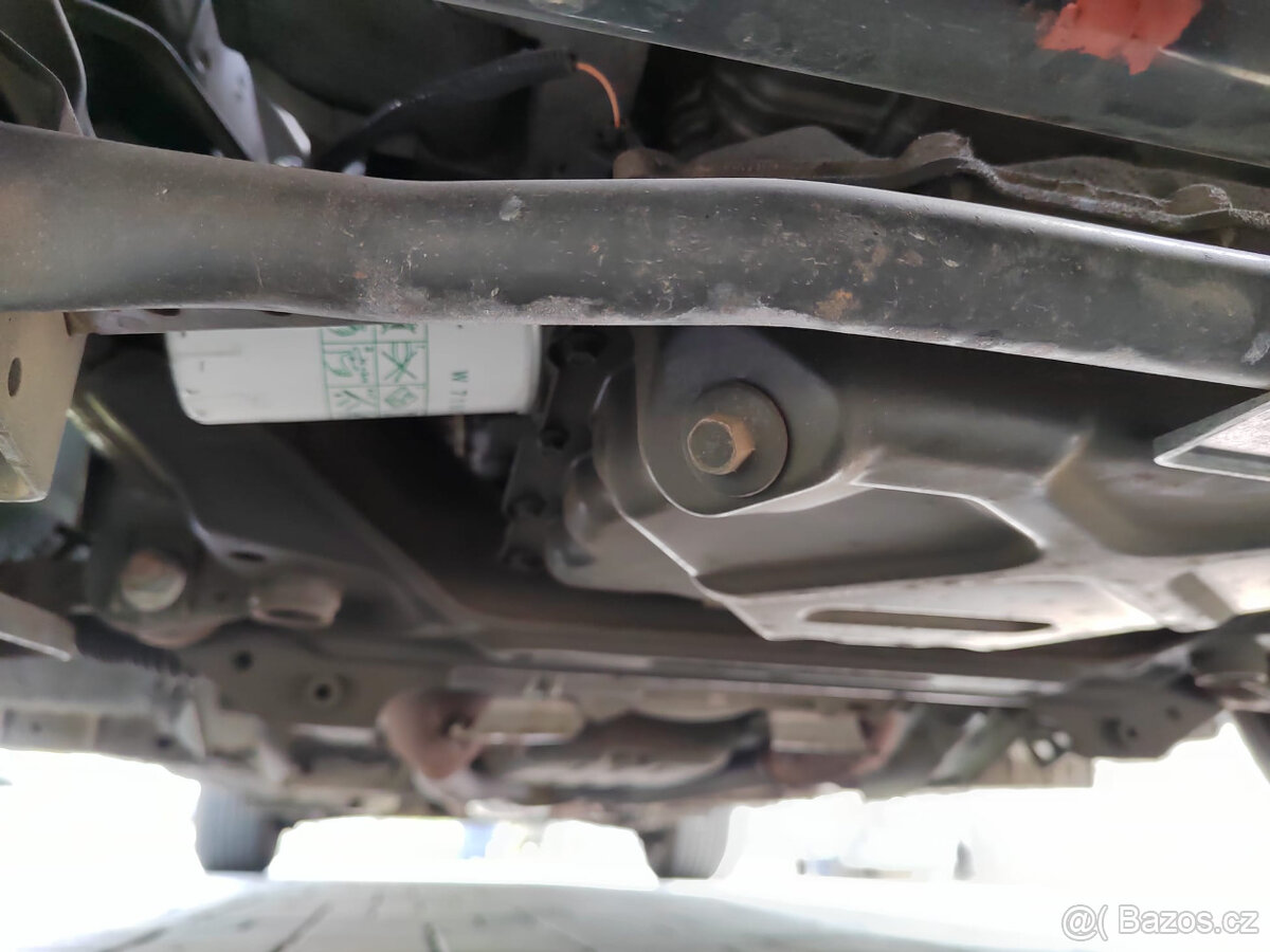 Jaguar XJ8, uloženka, nikdy nejeto v soli - 9