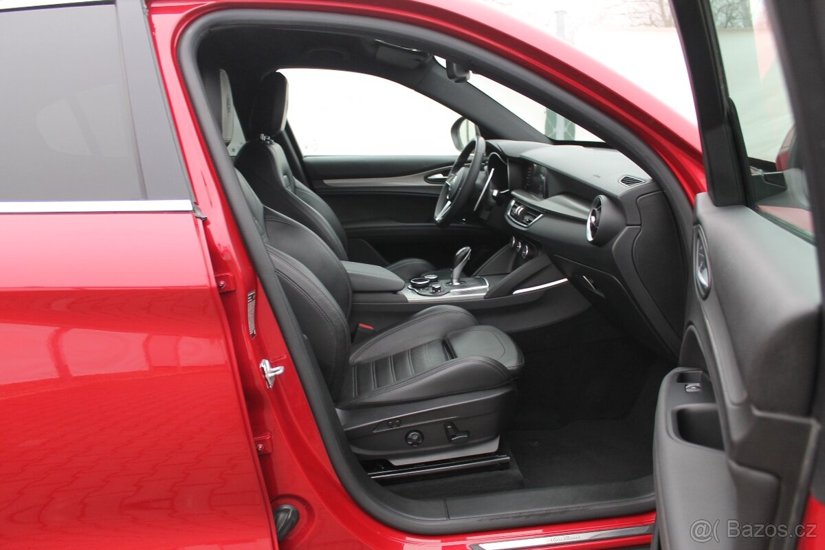 Alfa Romeo Stelvio 2.2JTD 154kW¨Q4¨ACC¨KEYLESS¨KAMERA - 9