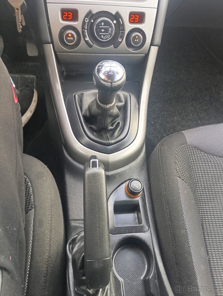 Peugeot 308 - 9