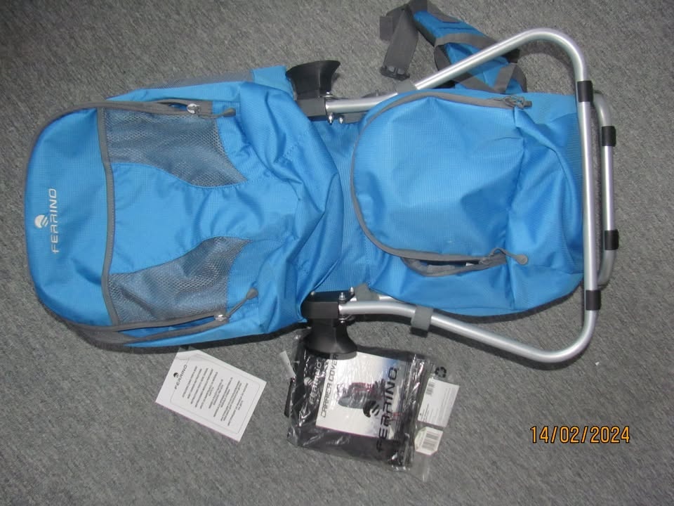 Dětská sedačka WOMBAT krosna na dítě - 9