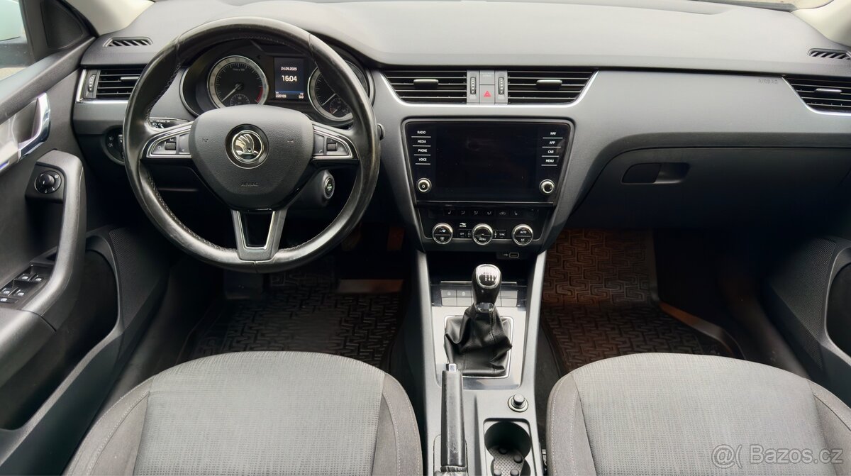 Škoda Octavia 2.0 TDI 110kW - 9