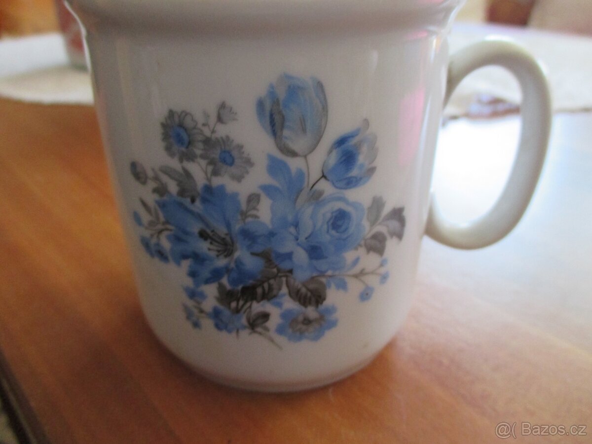 hrníčky a podšálky - 9