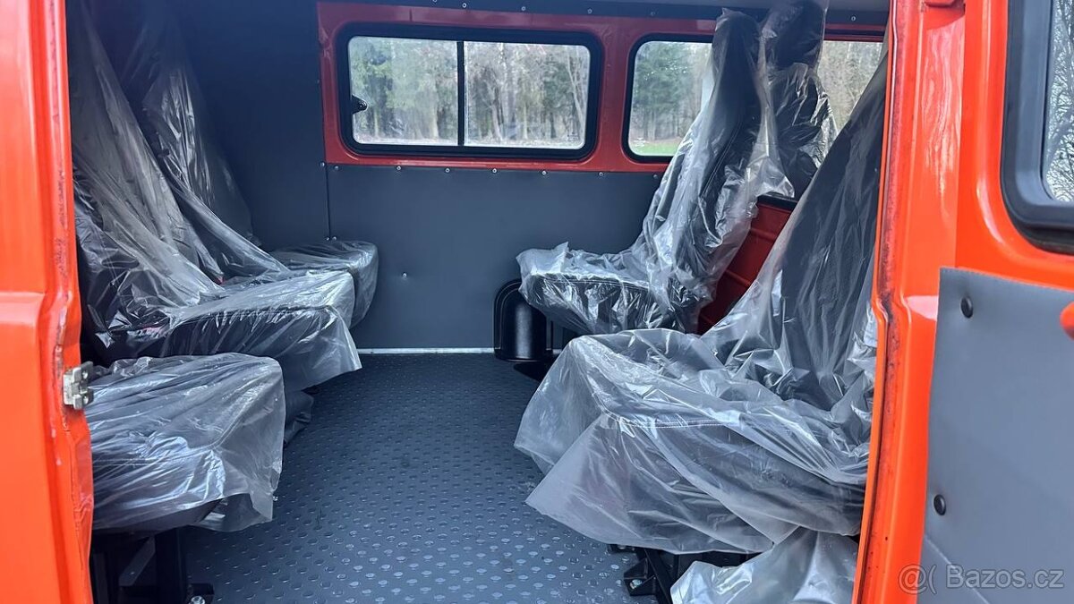 UAZ Buchanka 3909 - 9
