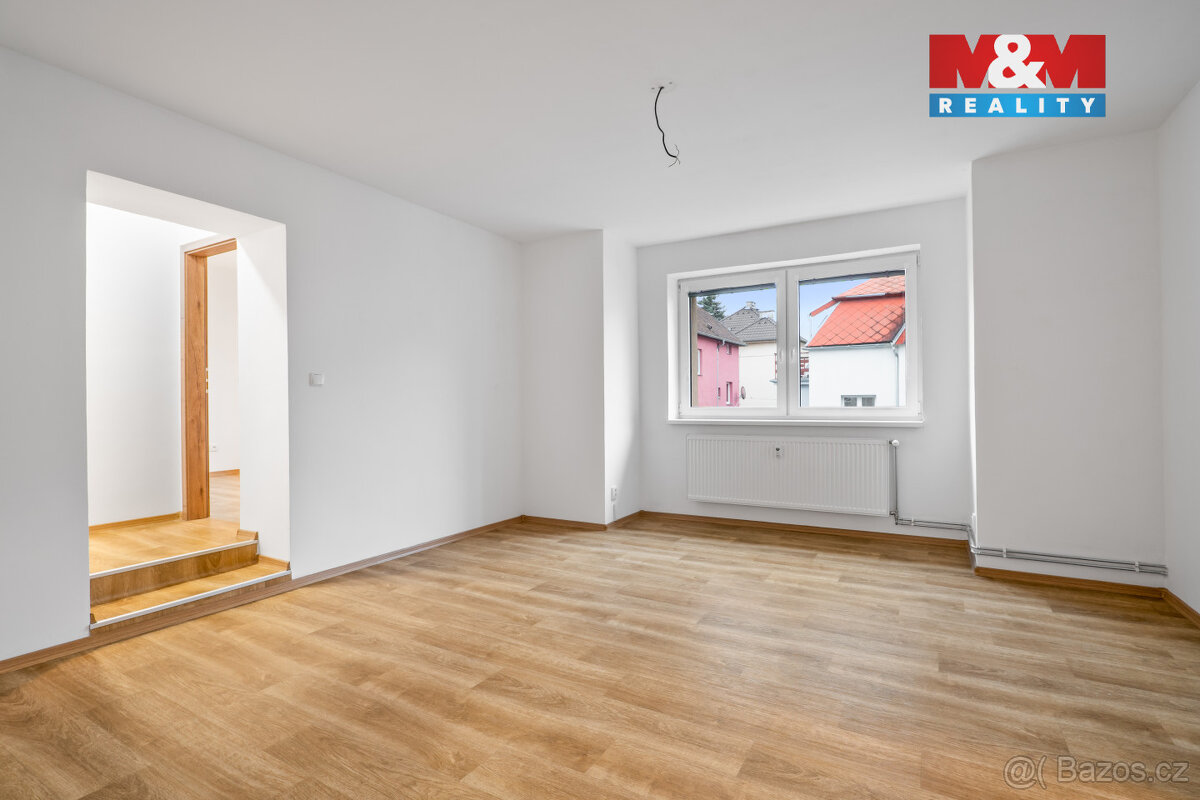 Pronájem bytu 4+1, 89 m², Ústí nad Labem, ul. Nedbalova - 9