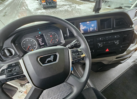 MAN TGX 18.430 - valník s posuvnými plachtami 21 palet - 9