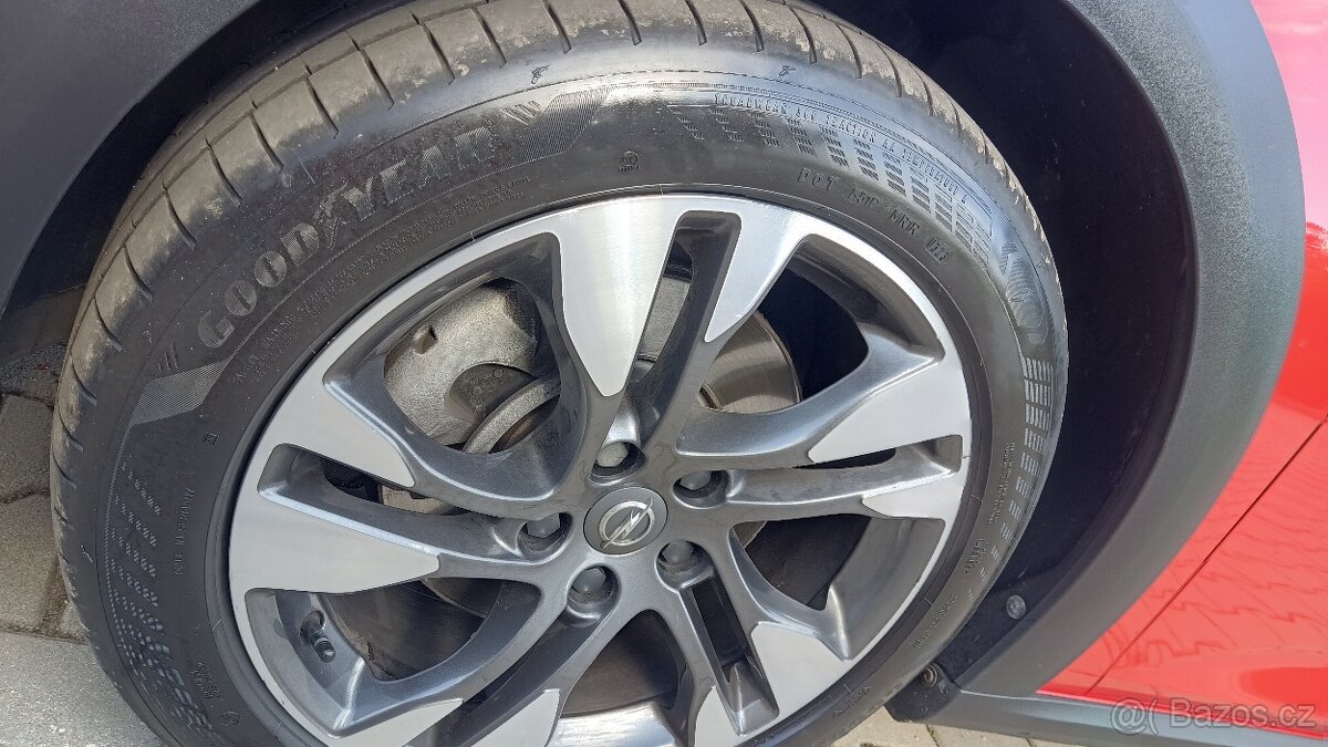 Opel Insignia Country Tourer 2.0 154kW, 4x4, TZ, ČR - 9