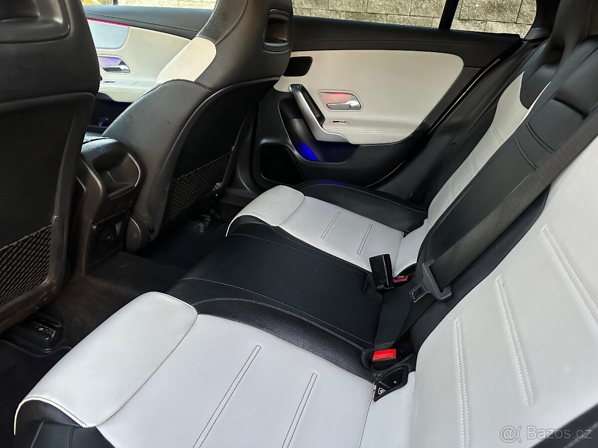 Mercedes CLA 200 AMG / 2021 / LED - 9