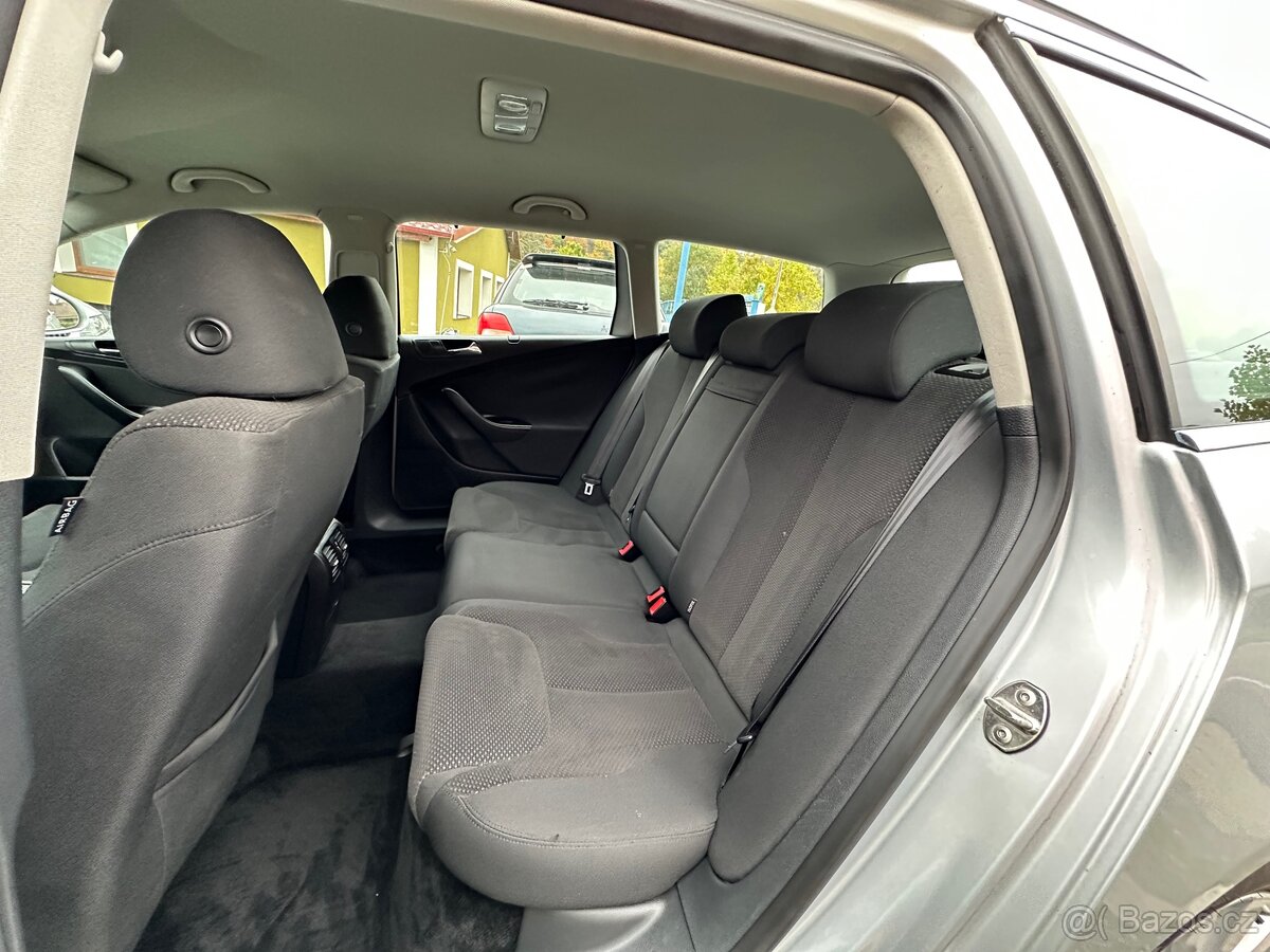 Vw Passat combi 2.0tdi Top stav po velkém servisu - 9