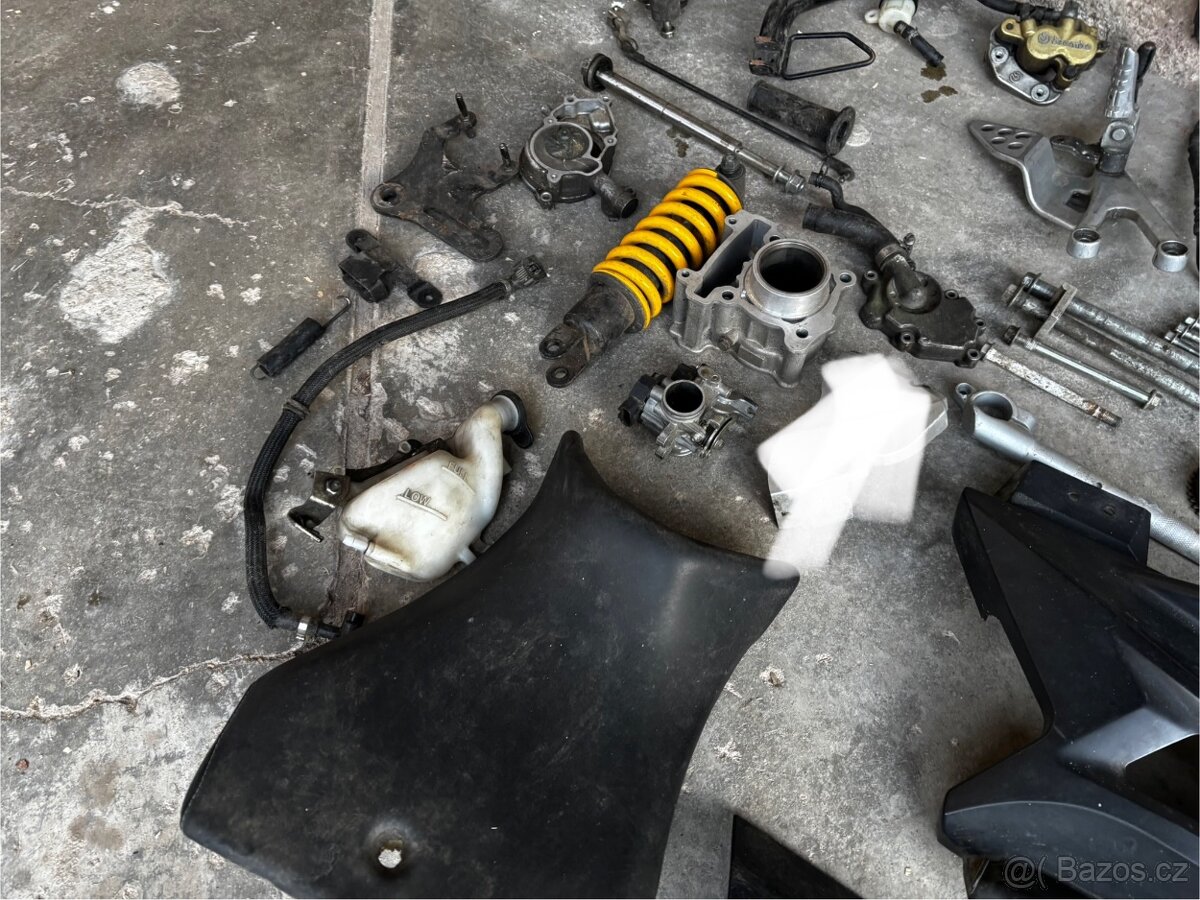 Díly Yamaha Yzf r125 - 9