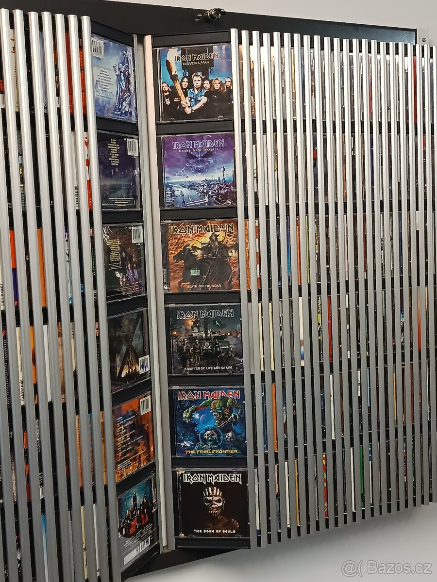 Velká sbírka CD s pořadačem - 9