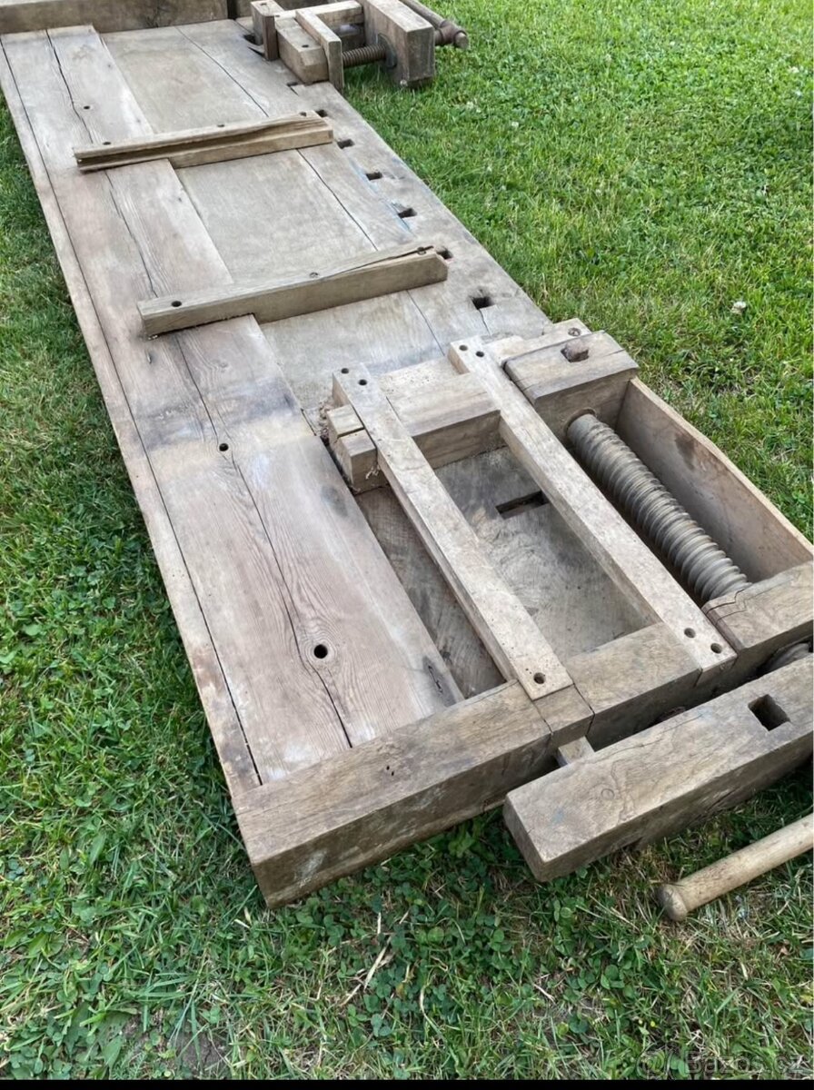 Truhlářský stůl - 9